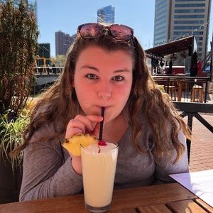 Meet your Posher, Molly